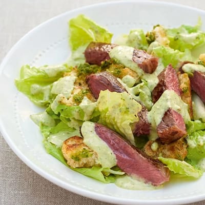 Gegrilde Steak & Pestosalade